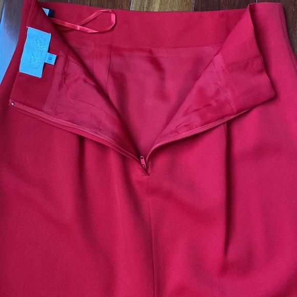 Cache red skirt size 6 - Picture 4 of 5